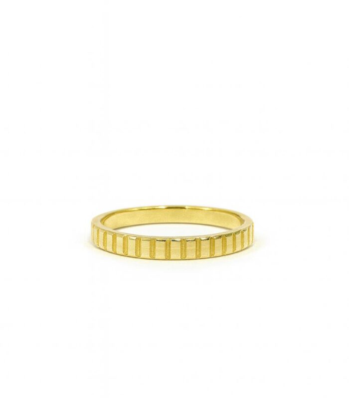 Gold wedding band
