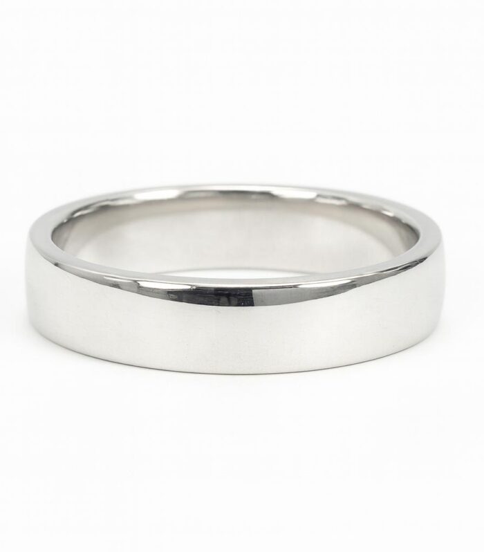 Gold wedding band
