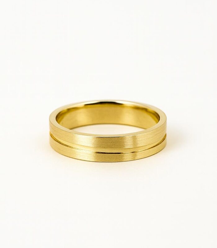 Gold wedding band