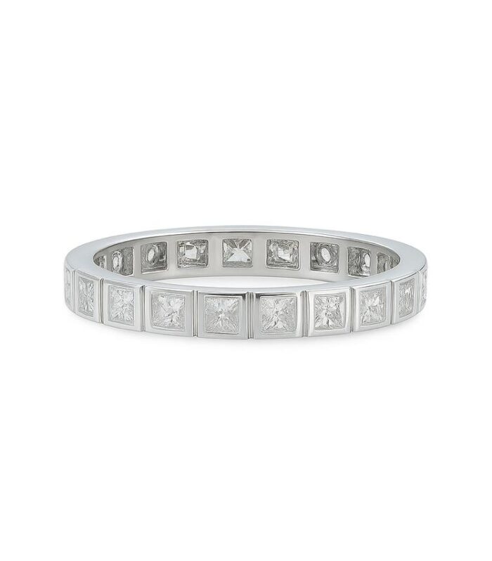 Diamond wedding band