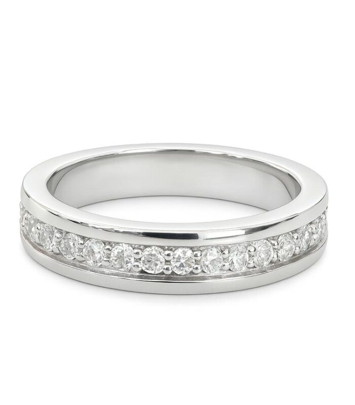 Diamond wedding band