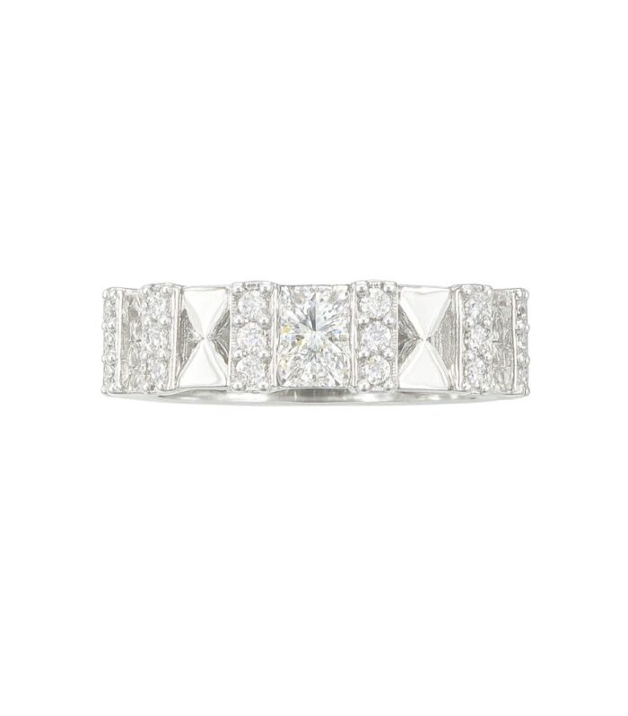 Diamond wedding band