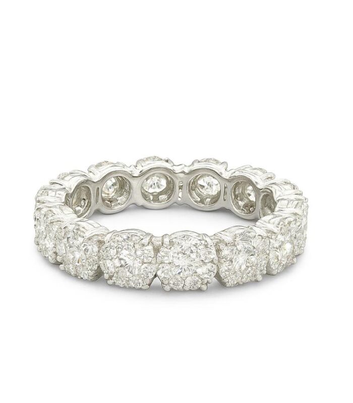 Diamond wedding band