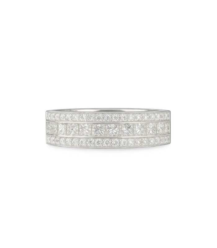Diamond wedding band
