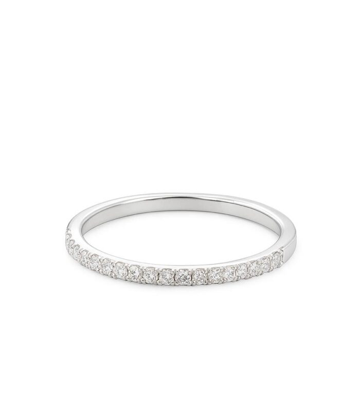 Diamond wedding band