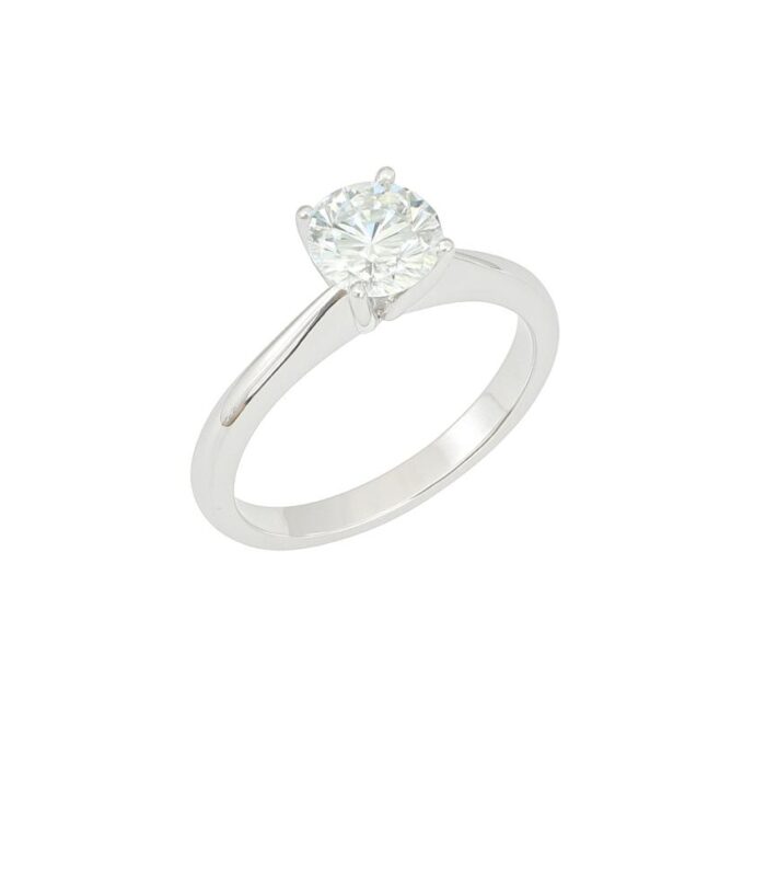 Diamond solitaire