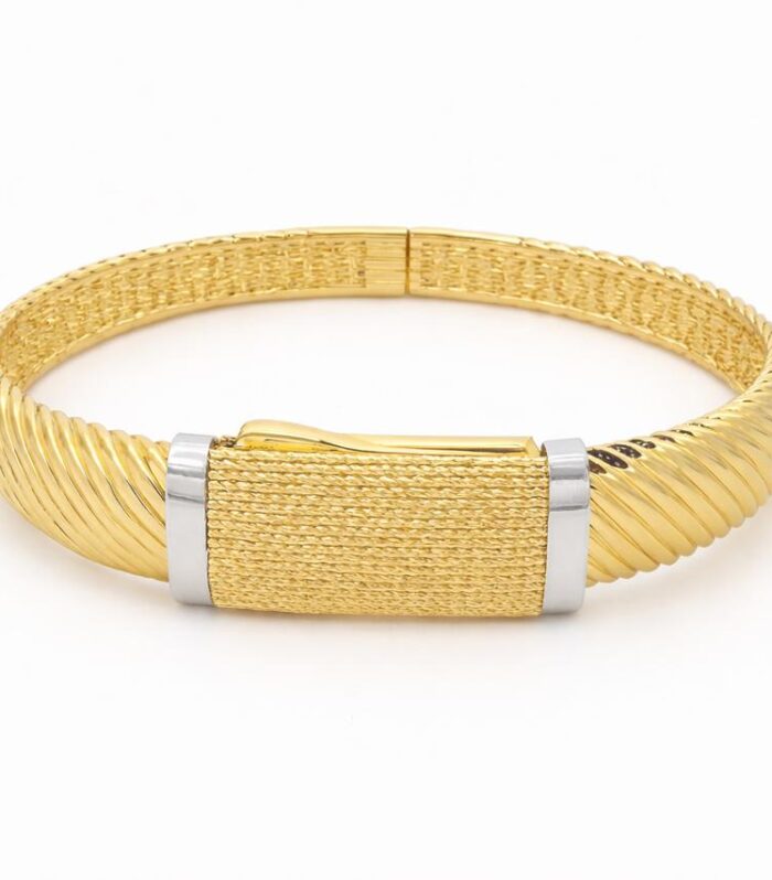 Gold bangle