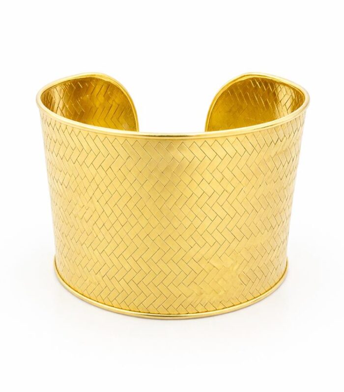 Gold bangle