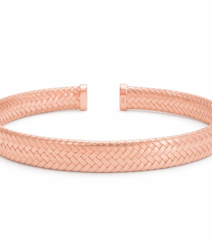 Gold bangle