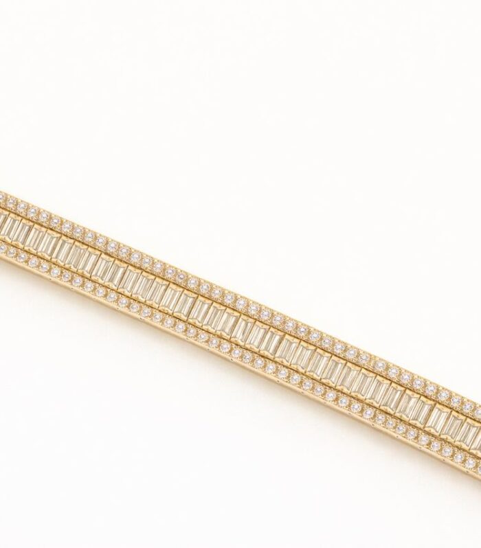 Diamond tennis bracelet