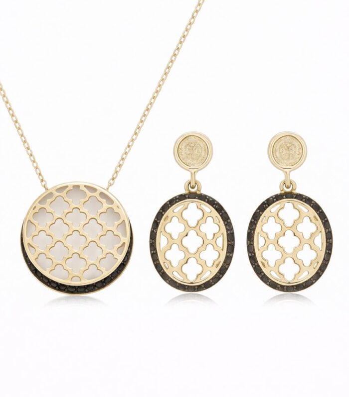 Diamond half set