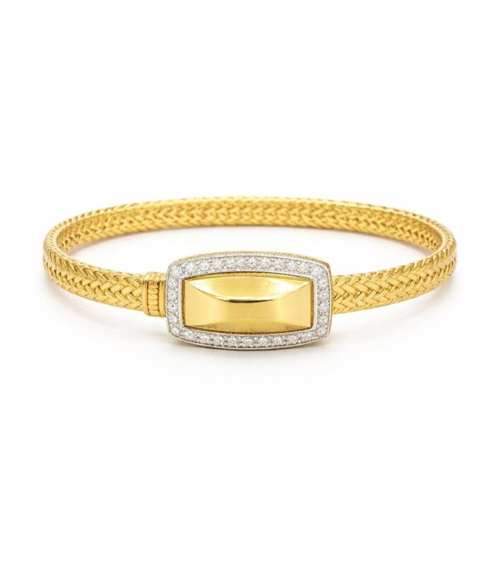 Gold bangle