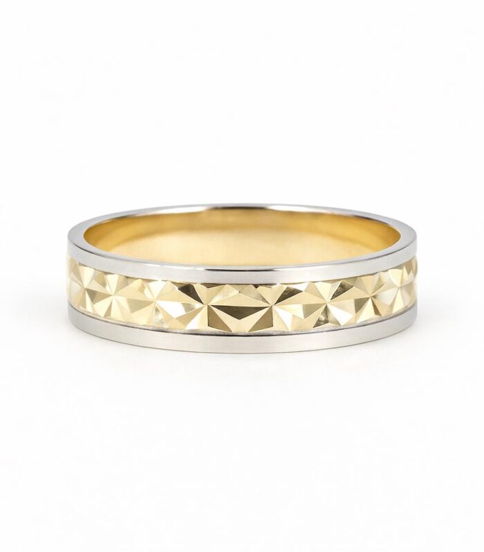 Gold wedding band