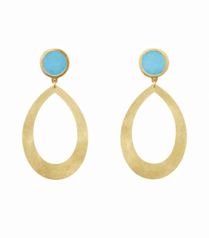 Gold earrings