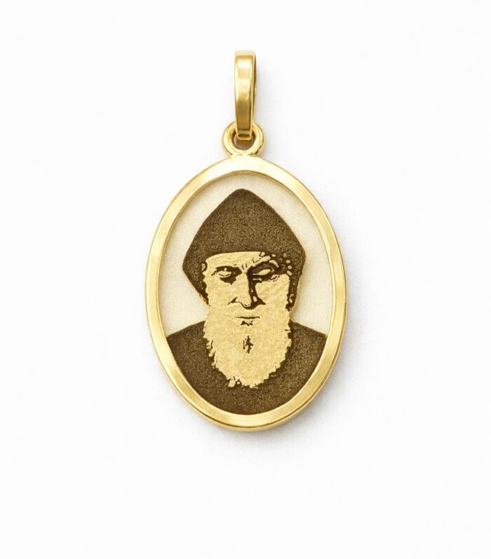 Gold pendant