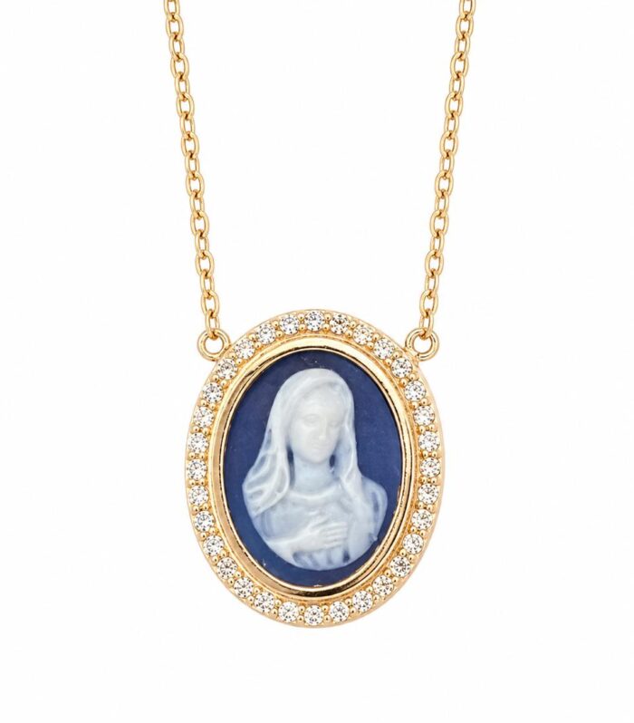 Diamond pendant