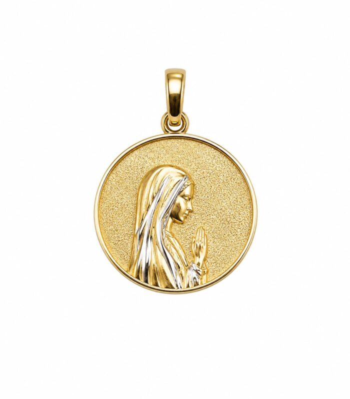 Gold pendant